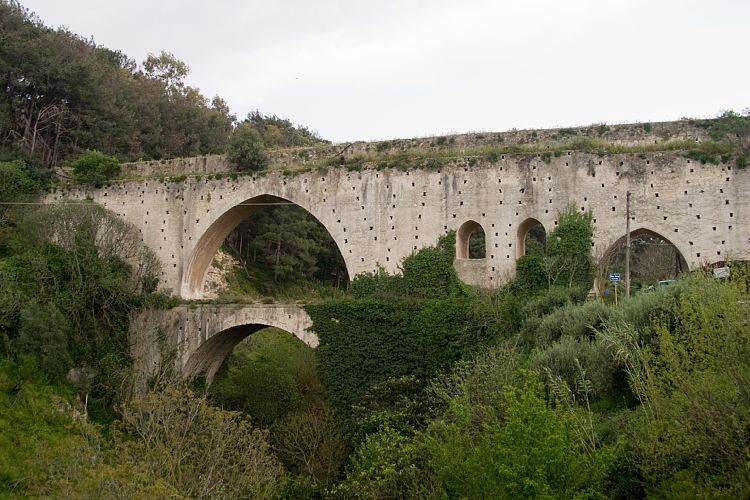 Aqudukt bei Spilia (Kreta - Fahrt Nida-Hochebene)