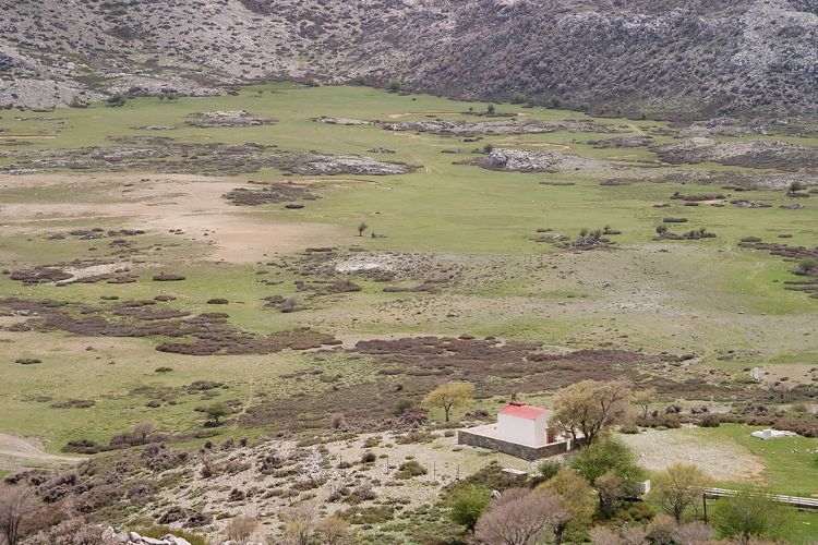 Weg zur Ideon Andron (Kreta - Fahrt Nida-Hochebene)