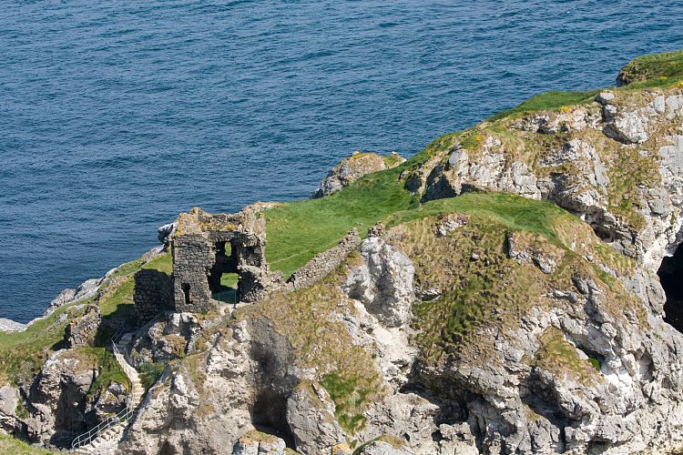 Causeway Coastal Route (Irland - Larne - Bushmills)