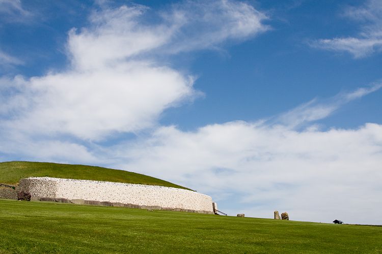 Newgrange (Irland - Trim - Larne)