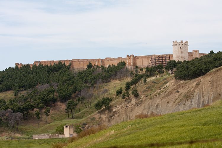 Lucera * Castel (Italien - Vieste - Loreto)