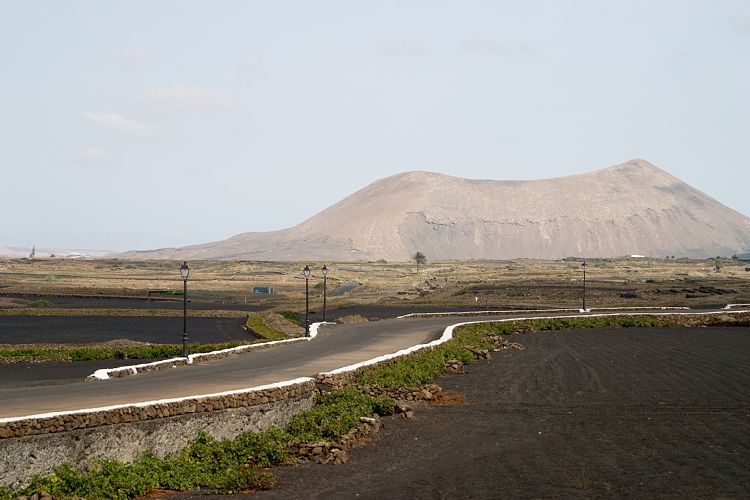 Bei Mancha Blanca (Lanzarote - Timanfaya)