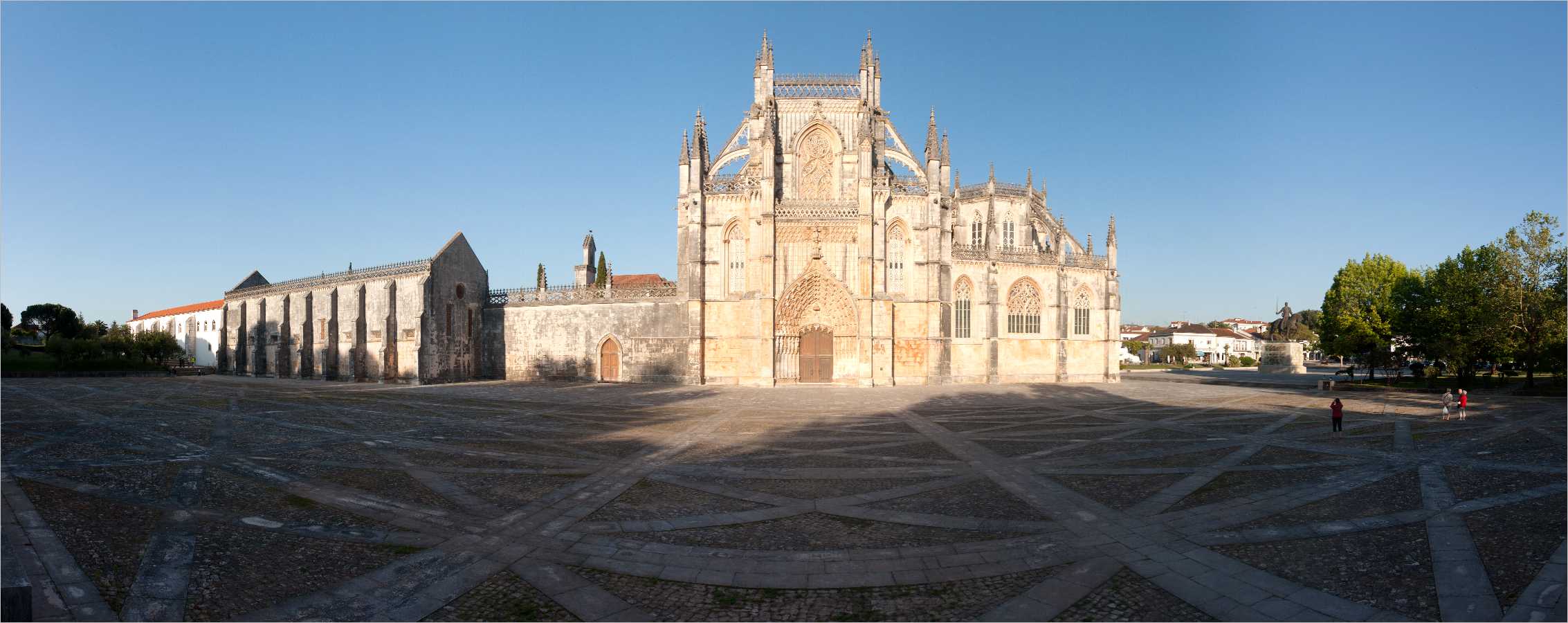 Panorama >> Mosteiro da Batalha