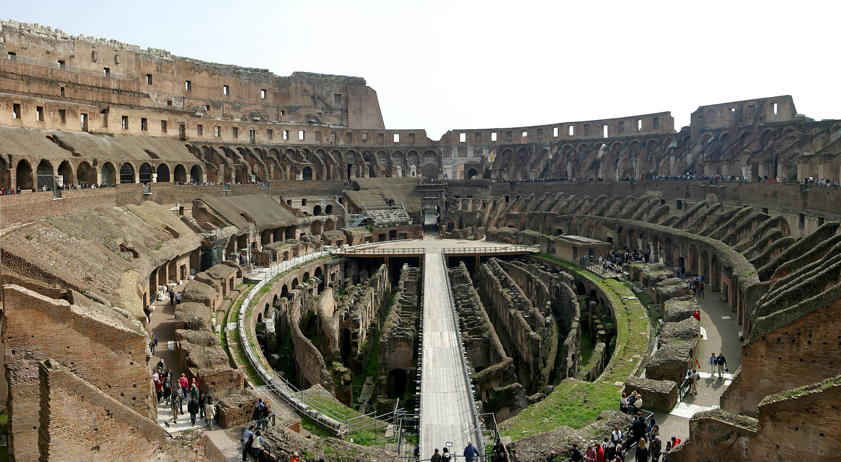 Panorama >> Rom - Im Colosseum